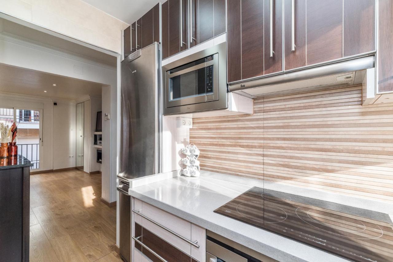 Deluxe Apartment Center Granada Ngoại thất bức ảnh